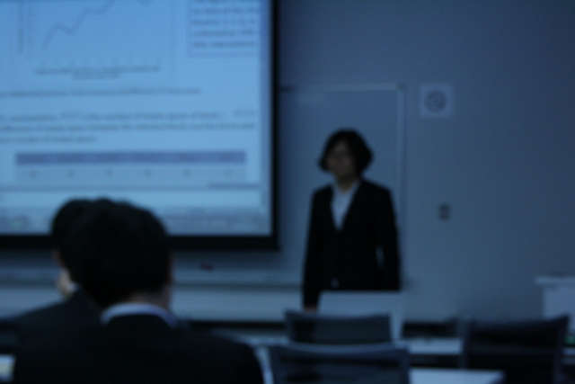 li-7 640x427